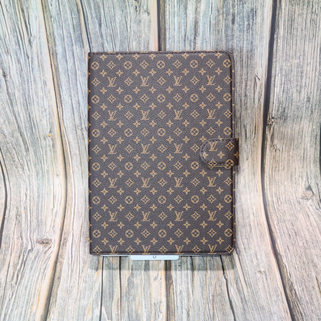 Luxury LV iPad Case Folio Sleeve for ipad-6th-5th-generation