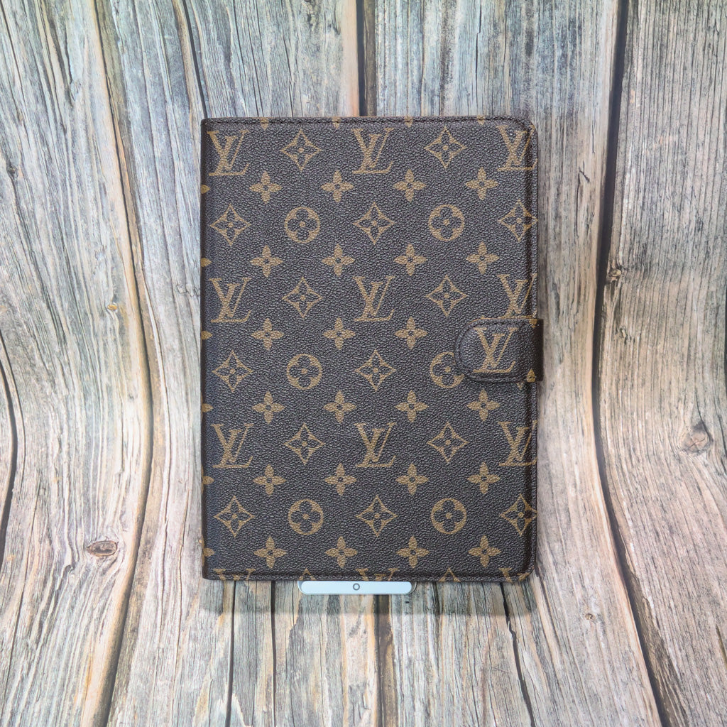Luxury LV iPad Case Folio Sleeve for ipad-10th-generation