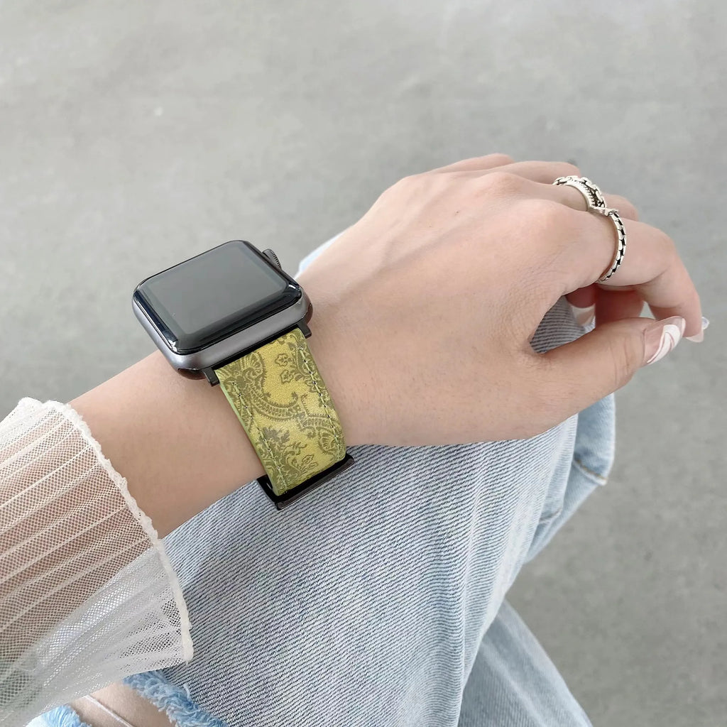 Luxury Gucci Leather Apple Watch Band Wrist Strap / Green for 42mm-44mm-45mm