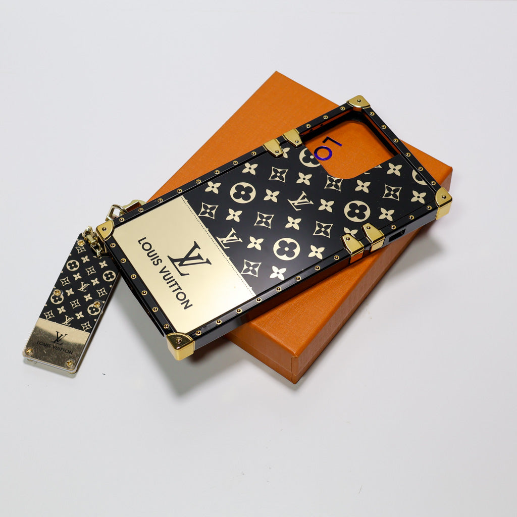 Reverse Golden Monogram LV Eye Trunk iPhone Case For 11 12 13 14 15 16 Pro Max Plus Series