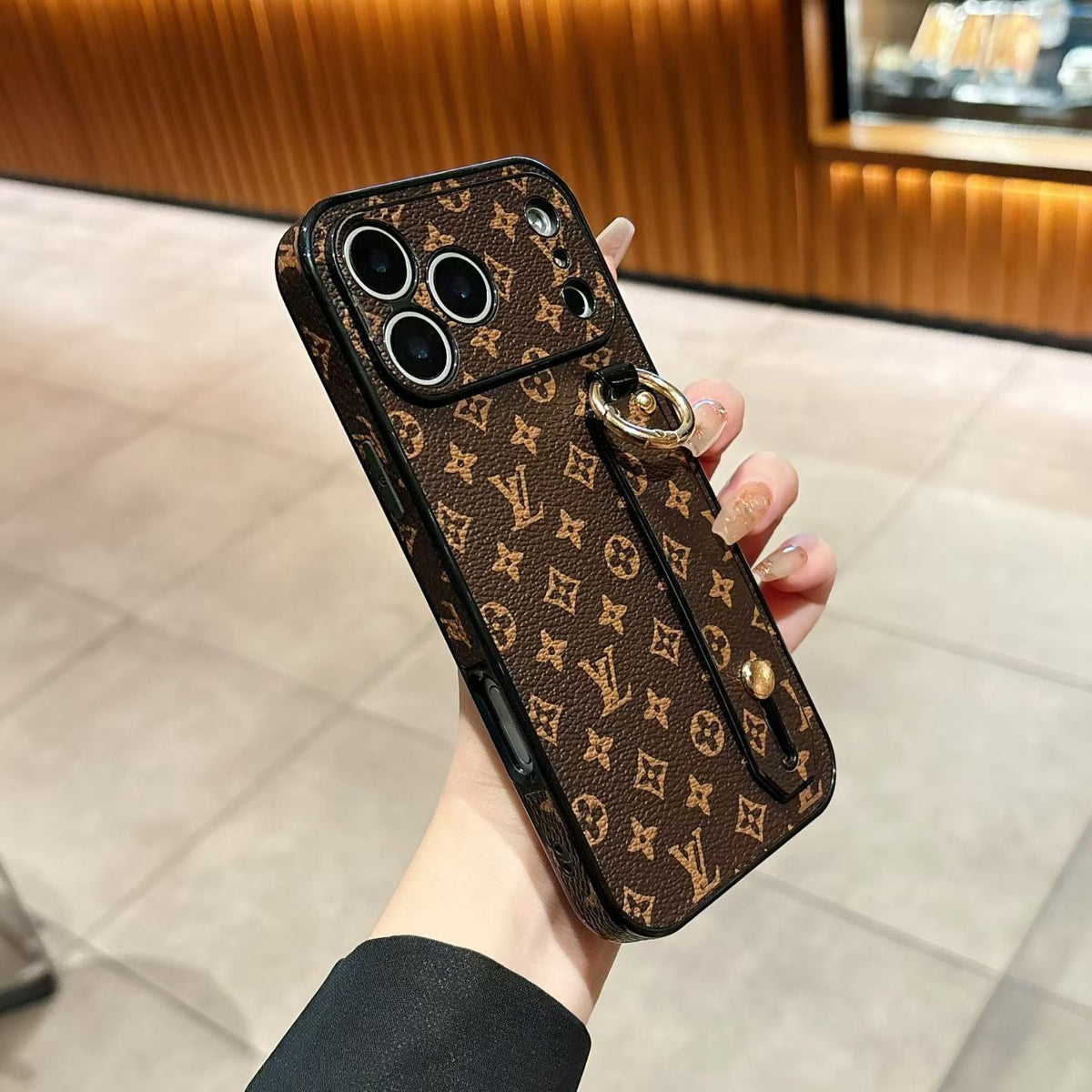LV Hand Strap Back Cover Case For 13-17 / Pro / Pro Max / Plus / Air