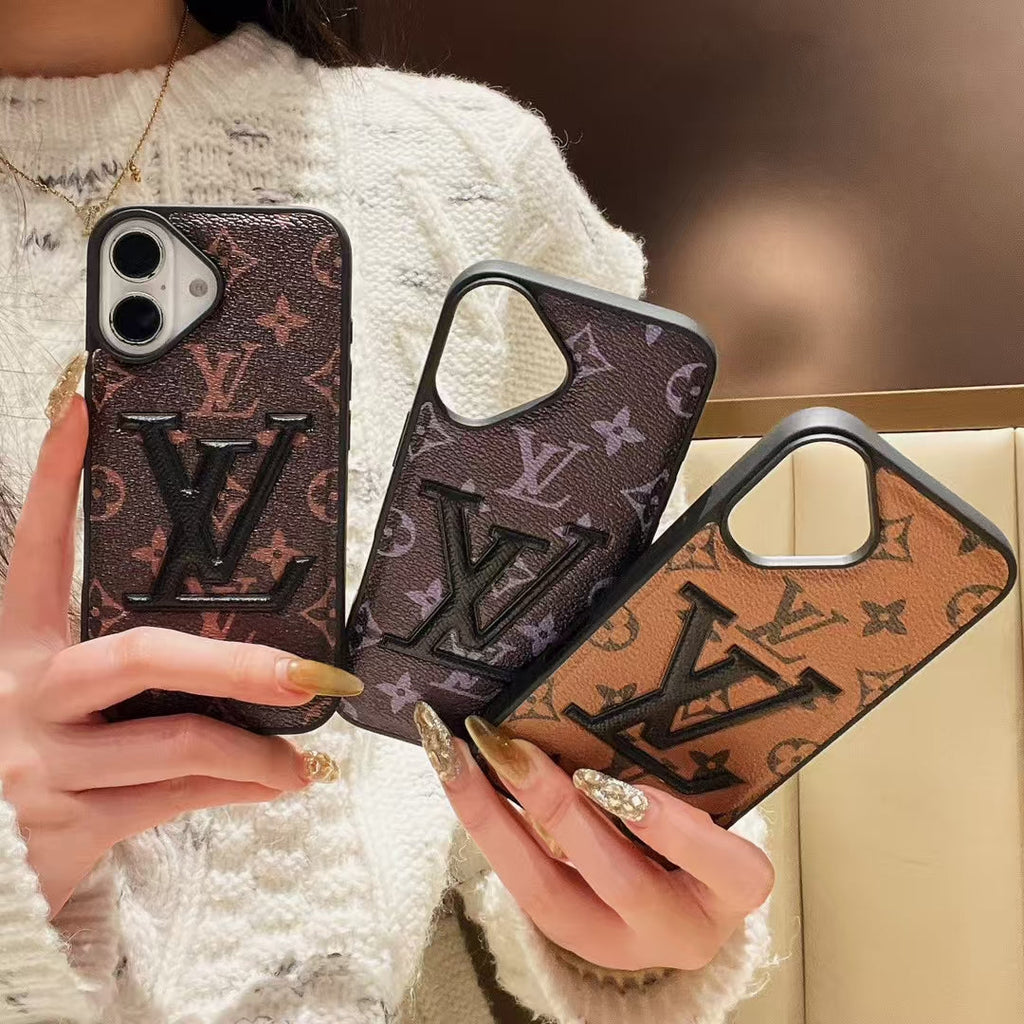 Stylish Louis Vuitton Phone Cover Logo Initial For iPhone 13-16 Pro Max iPhone Case