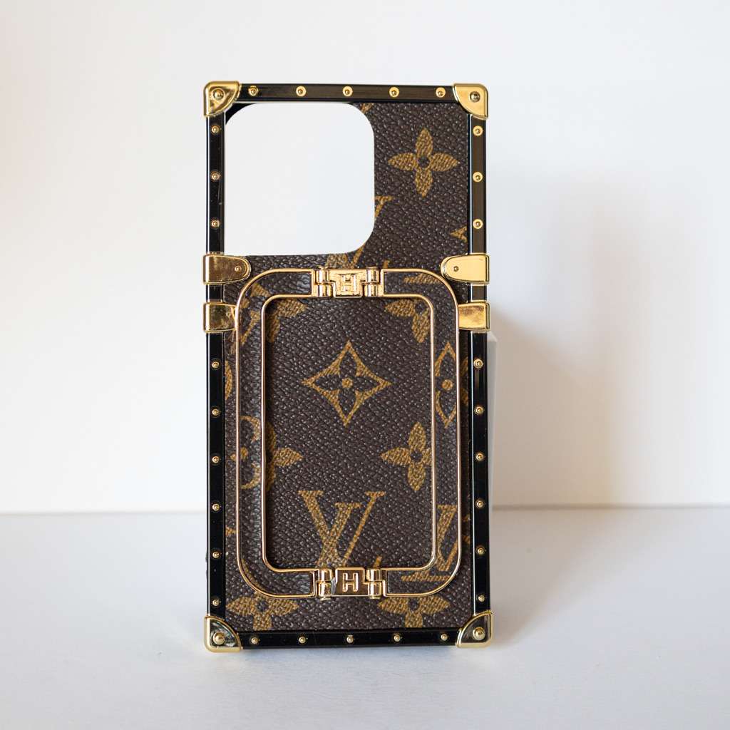 Louis Vuitton Trunk iPhone Case For 11 12 13 14 15 16 Pro Max Plus Series