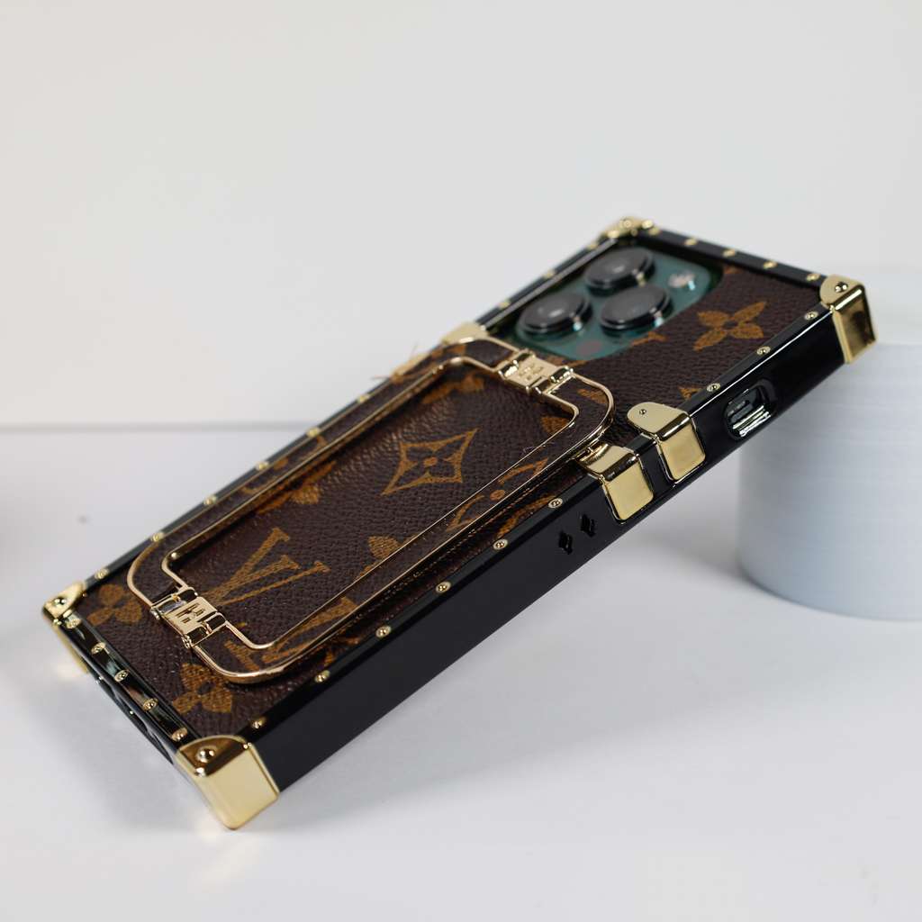 Louis Vuitton Trunk iPhone Case For 11 12 13 14 15 16 Pro Max Plus Series