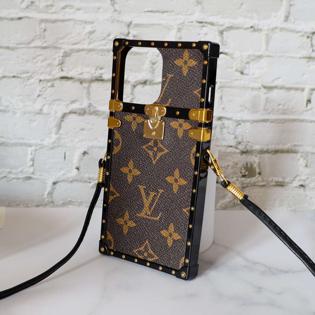 Reverse Monogram Eye Trunk iPhone Case For 11 12 13 14 15 Pro Max Plus Series