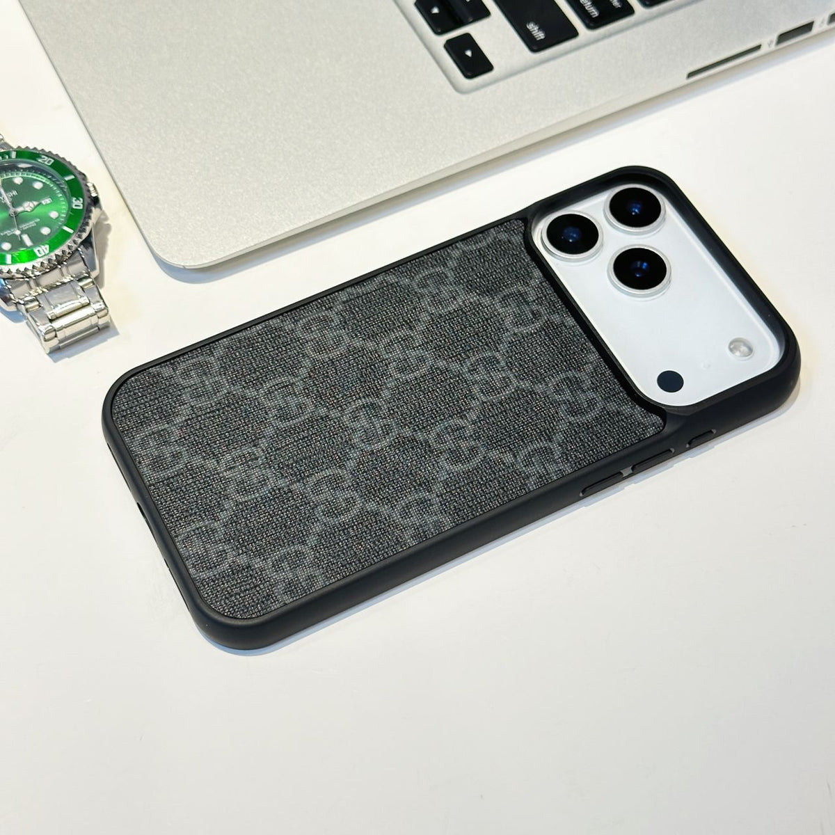 Classic Canvas Pattern iPhone 17 Series G Style iPhone Case